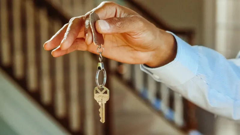 Listing on Craigslist, Screening on the Side: The Landlord's Guide to Keeping Your Cell Number Off the Internet